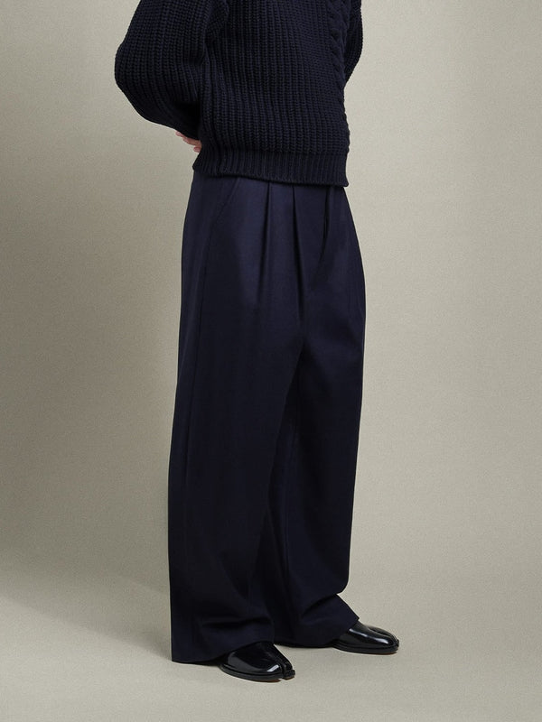 Classic Wool Tailored Pleated Trousers